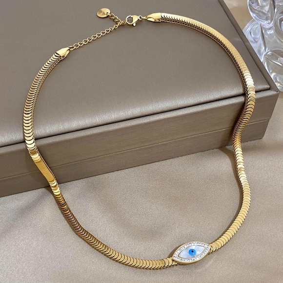 Dainty Choker Necklace Evil Eye Moon Star Leaf - Picture 6 of 6